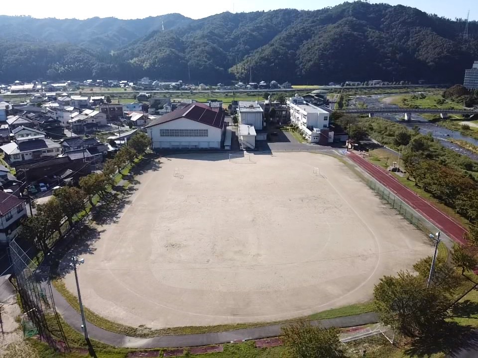 グラウンド着工前